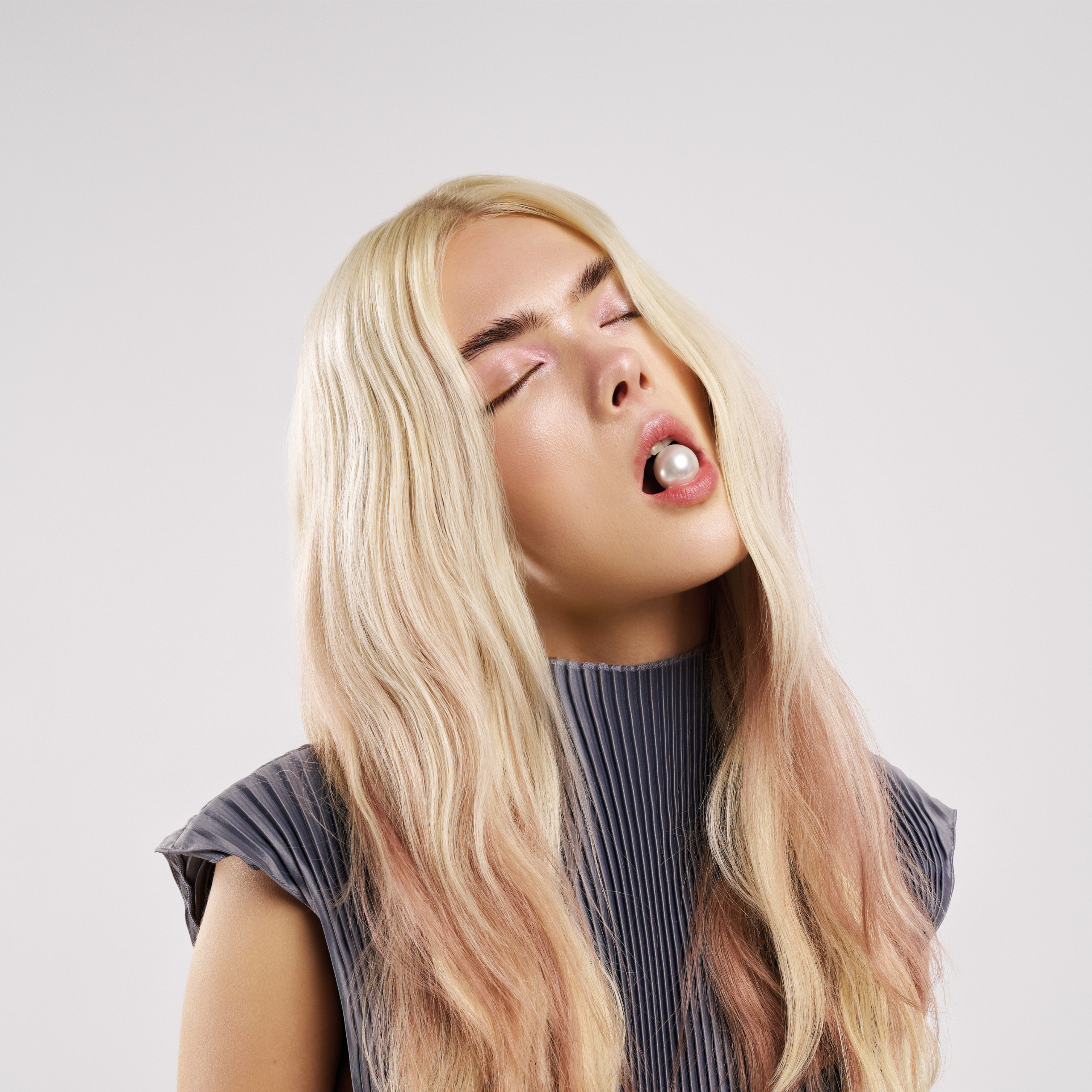 art-hair-studios-my-mystique-biondo-2 icona biondo collezione mY Mystique